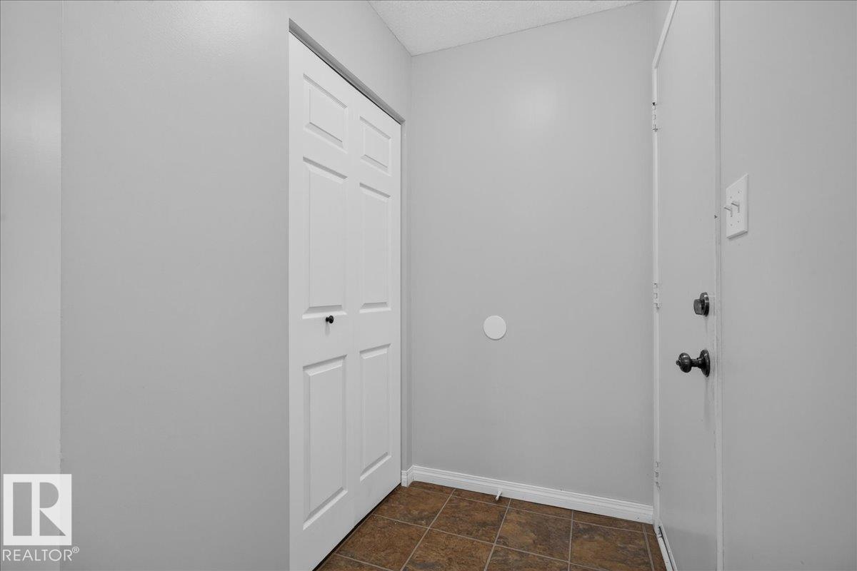 4110 35 St NW, Edmonton, Alberta  T6L 5S3 - Photo 18 - E4507581