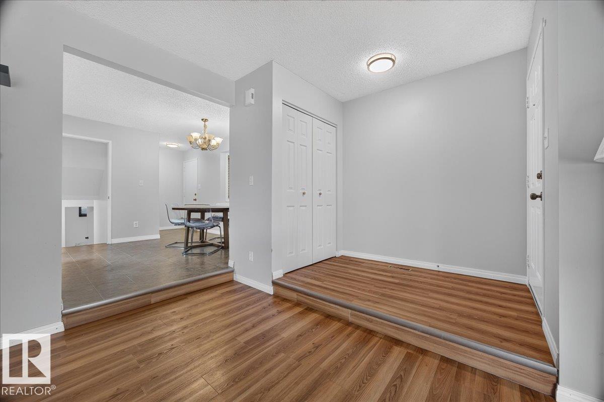 4110 35 St NW, Edmonton, Alberta  T6L 5S3 - Photo 8 - E4507581