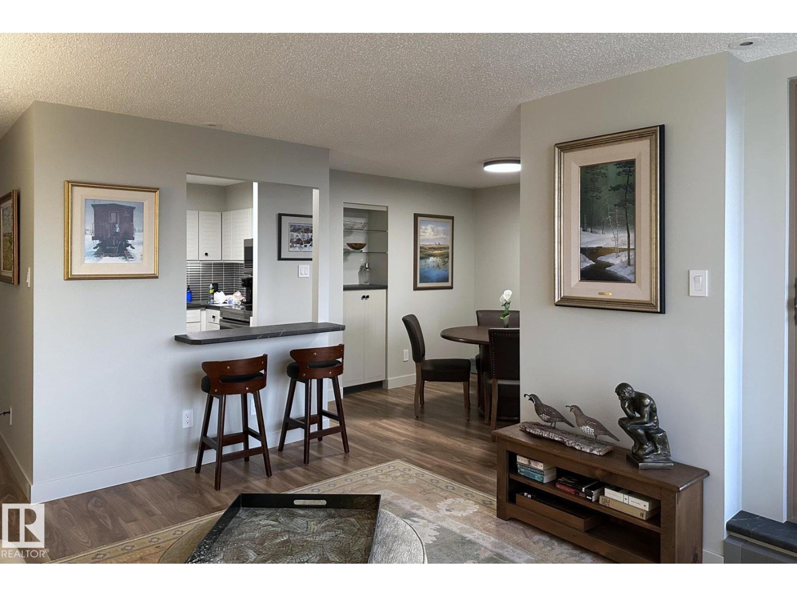 #2005 10149 Saskatchewan Dr NW, Edmonton, Alberta  T6E 6B6 - Photo 4 - E4507584