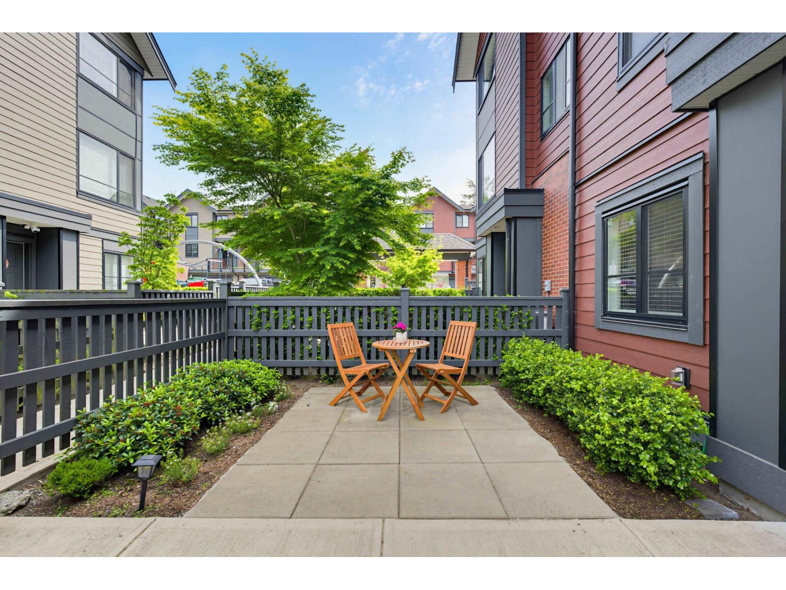 42 19897 75a Avenue, Langley, British Columbia  V2Y 3S2 - Photo 4 - R3162557
