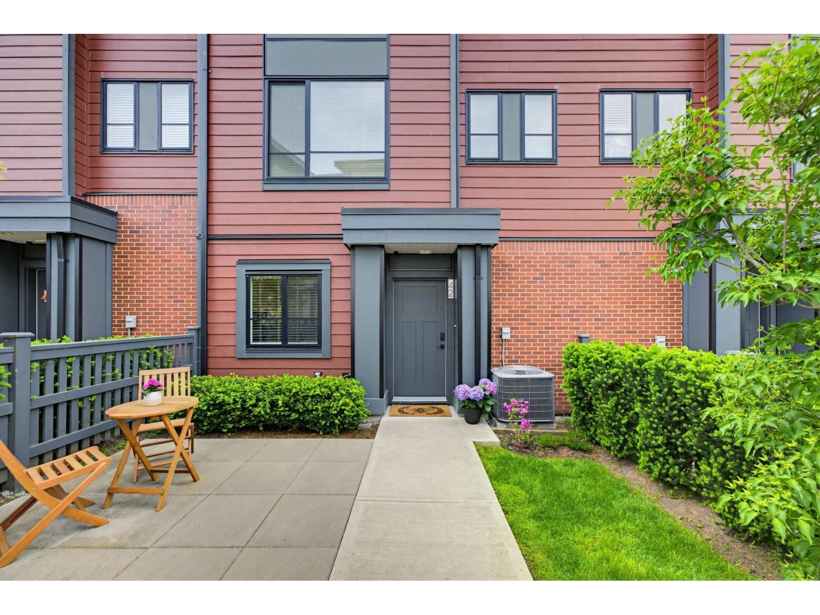 42 19897 75a Avenue, Langley, British Columbia  V2Y 3S2 - Photo 3 - R3162557