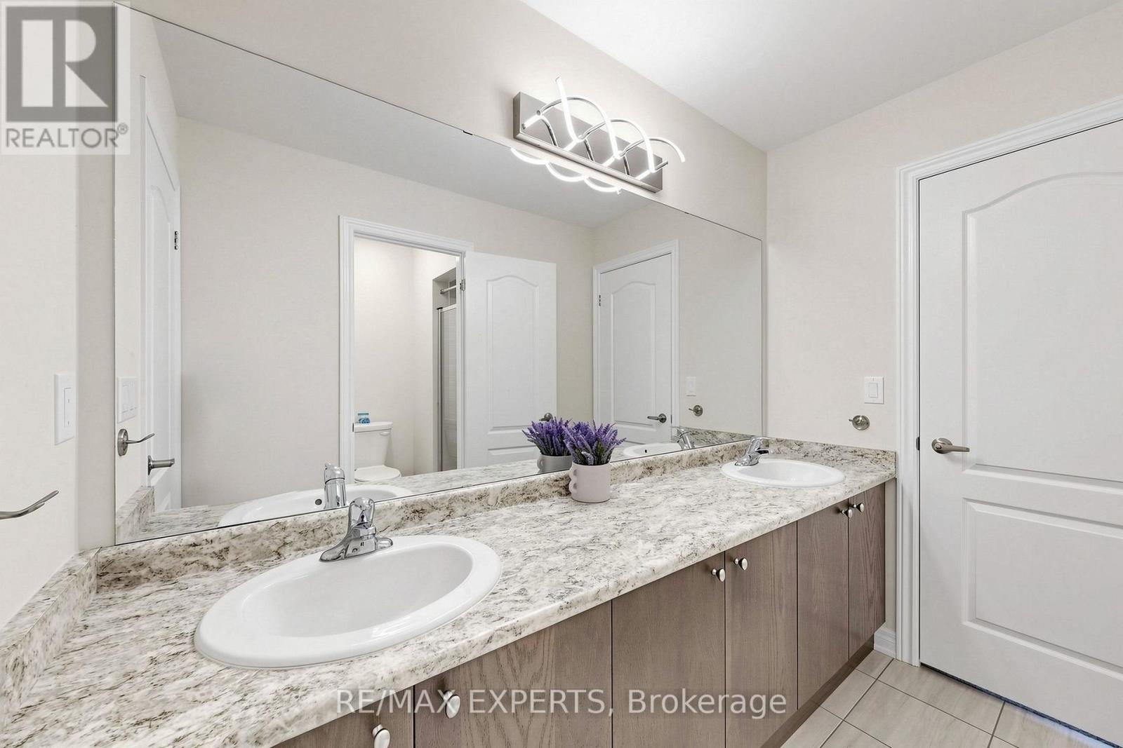 9 Applegate Drive, East Gwillimbury, Ontario  L9N 0R2 - Photo 27 - N13755112