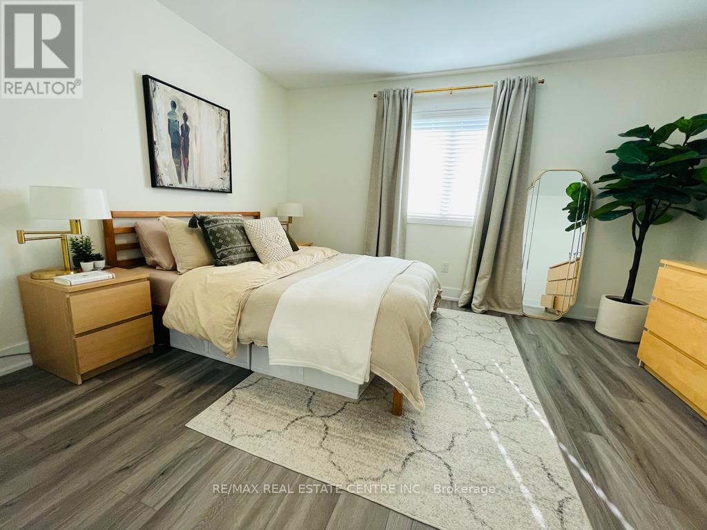 49 Edenrock Drive, Hamilton, Ontario  L8E 0G6 - Photo 18 - X13690364