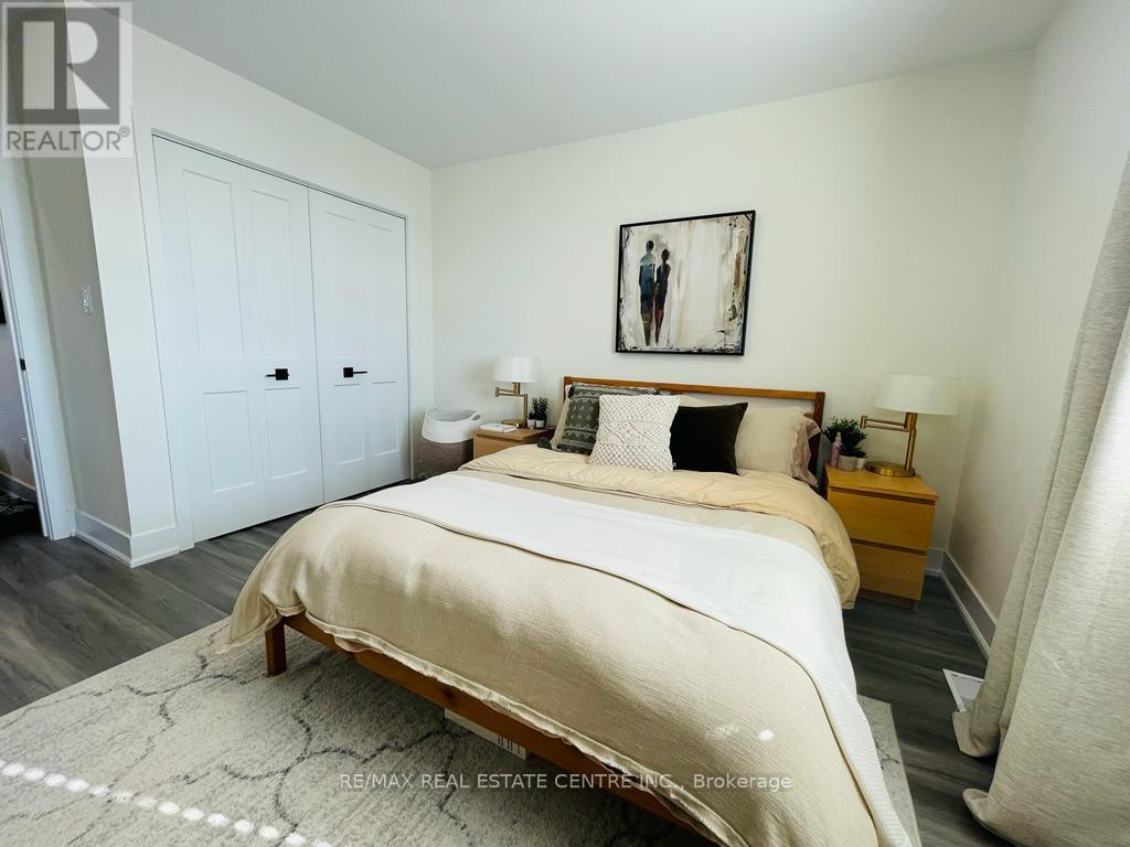 49 Edenrock Drive, Hamilton, Ontario  L8E 0G6 - Photo 19 - X13690364
