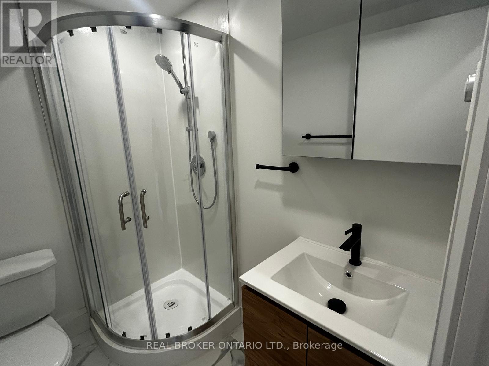 2 - 659 Vaughan Road, Toronto, Ontario  M6E 2Y4 - Photo 22 - C13521350