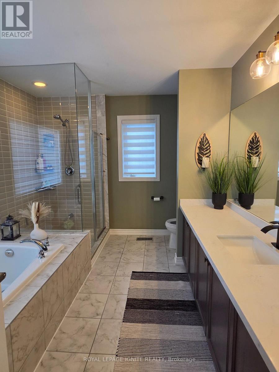 170 Gold Park Gate, Essa, Ontario  L3W 0B4 - Photo 13 - N13644534