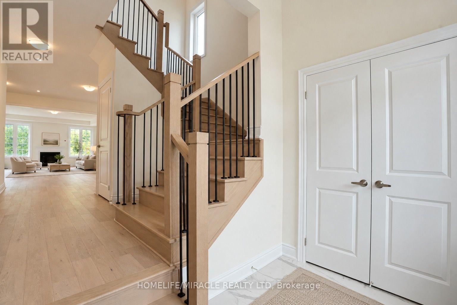 142 Antibes Drive, Brampton, Ontario  L6X 5S9 - Photo 6 - W13702012
