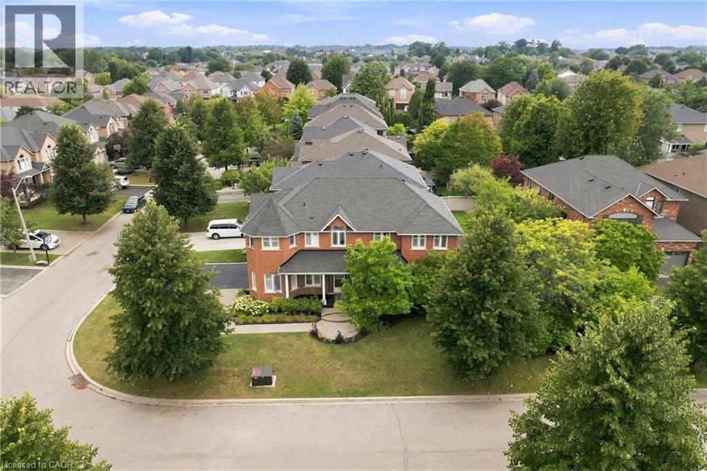 31 Commando Court, Waterdown, Ontario  L8B 0J6 - Photo 33 - 40861384