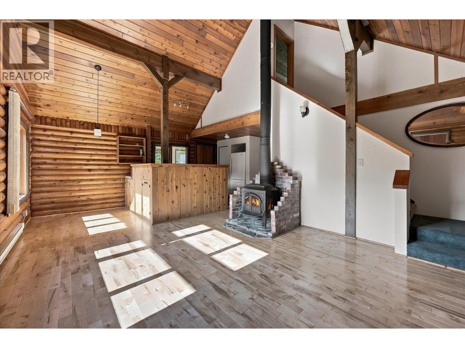 9291 Emerald Drive, Whistler, British Columbia  V8E 0G5 - Photo 5 - R3137837