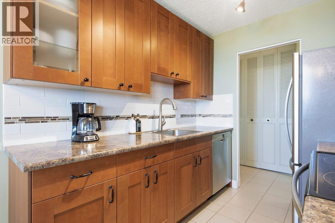 1005 4160 Sardis Street, Burnaby, British Columbia  V5H 1K2 - Photo 5 - R3143881