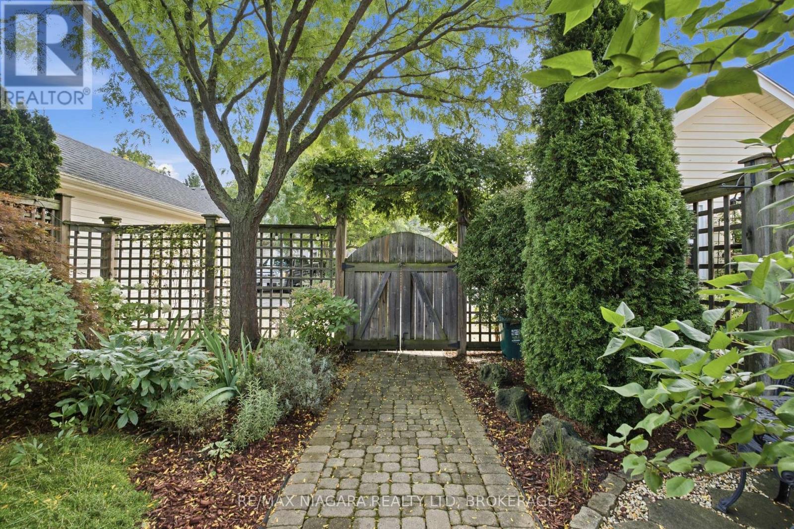 25 Balmoral Drive, Niagara-On-The-Lake, Ontario  L0S 1J0 - Photo 31 - X13757140