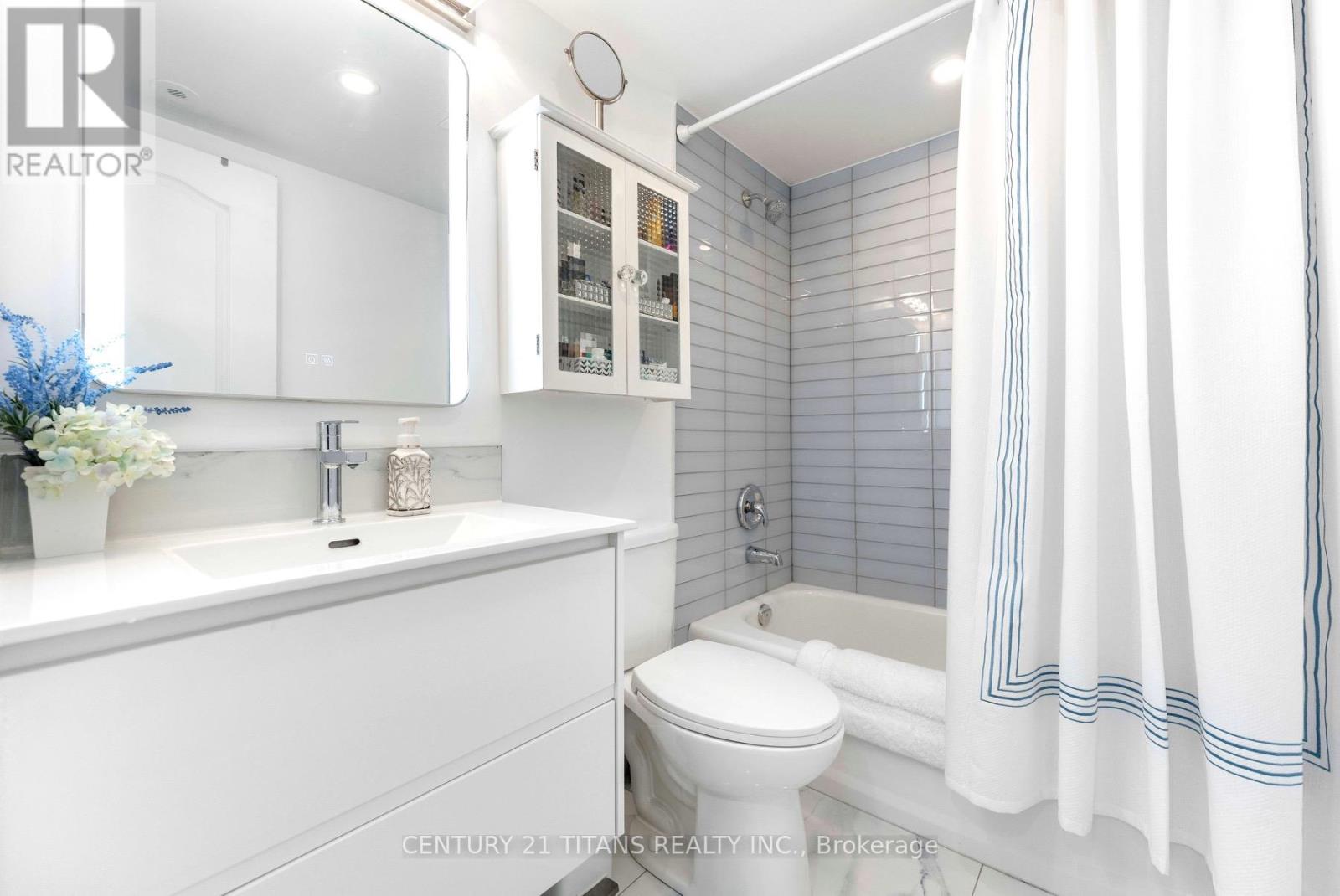 222 - 1837 Eglinton Avenue E, Toronto, Ontario  M4A 2Y4 - Photo 19 - C13757092
