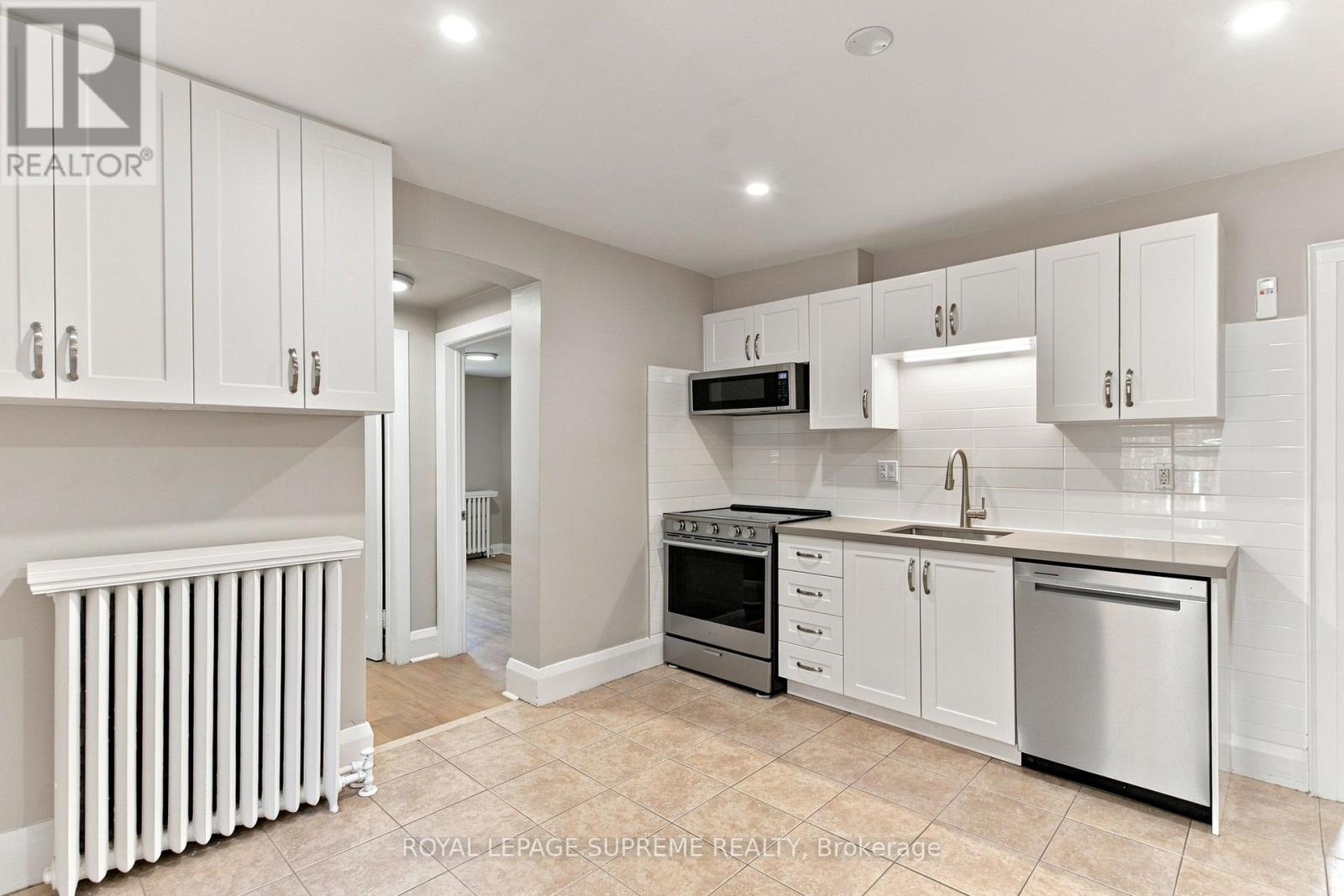 229 Winona Drive, Toronto, Ontario  M6C 3S4 - Photo 19 - C13757114