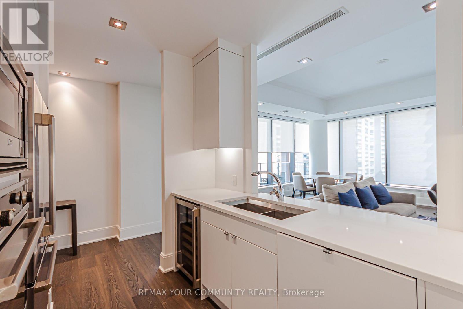902 - 77 Charles Street W, Toronto, Ontario  M5S 2X1 - Photo 14 - C13757124
