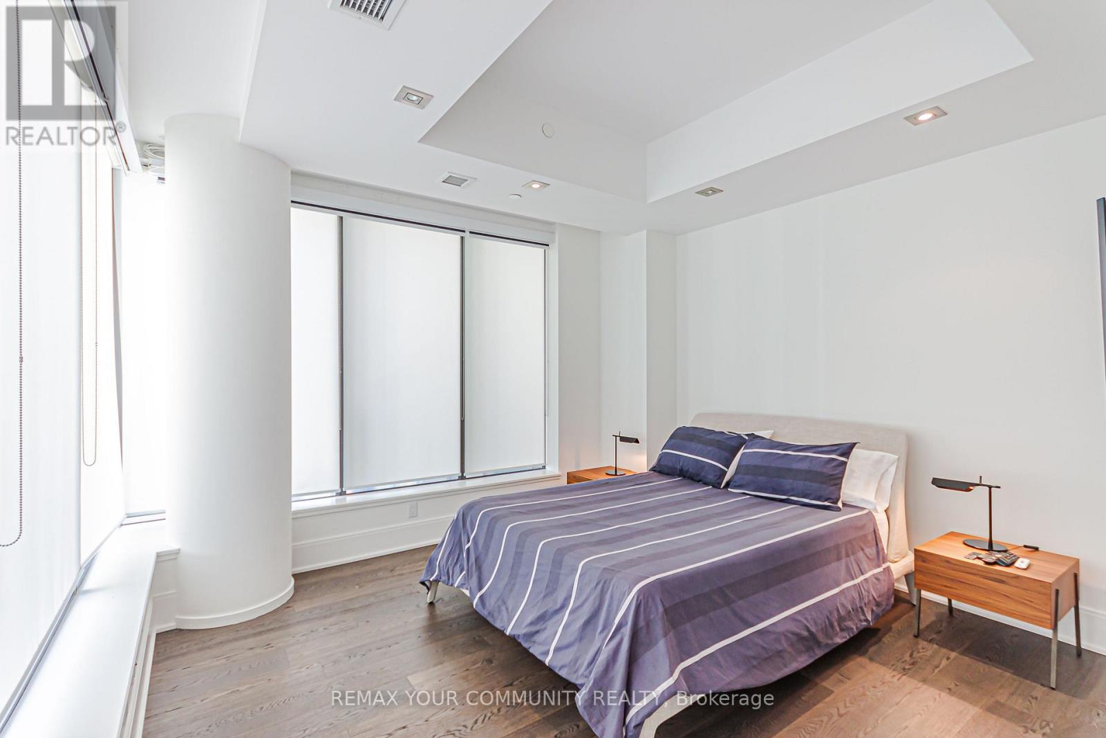 902 - 77 Charles Street W, Toronto, Ontario  M5S 2X1 - Photo 25 - C13757124
