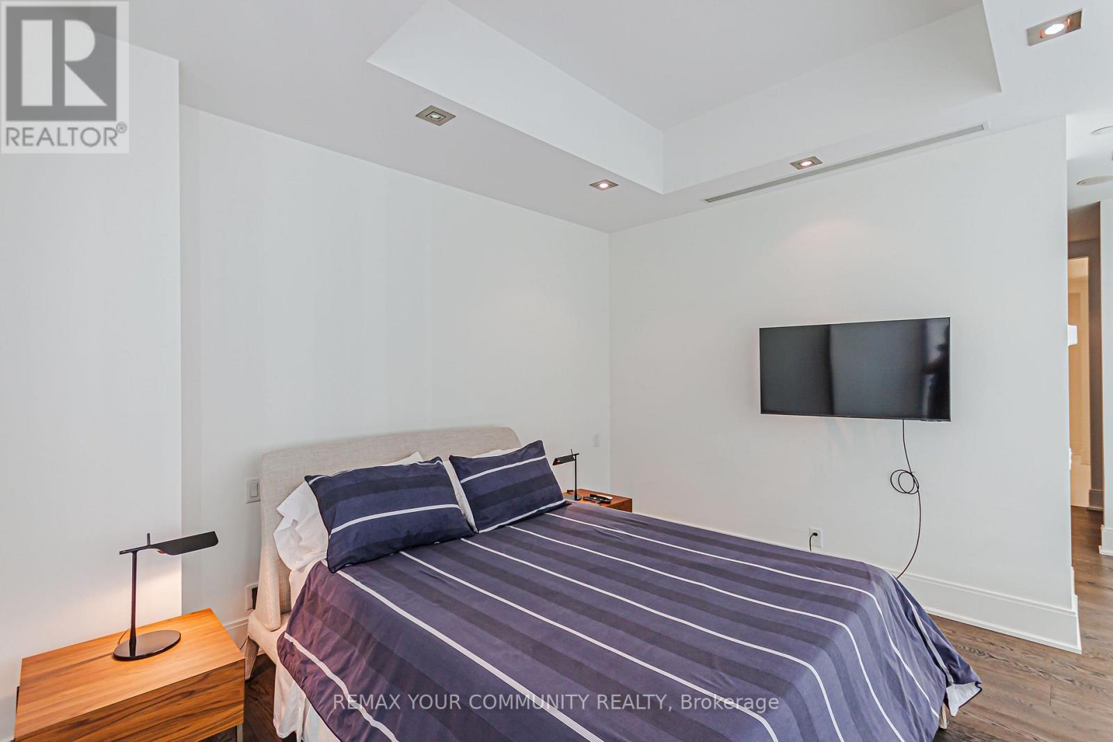 902 - 77 Charles Street W, Toronto, Ontario  M5S 2X1 - Photo 26 - C13757124