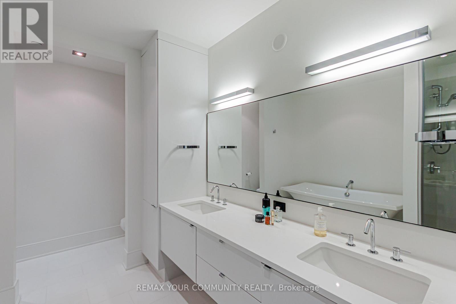 902 - 77 Charles Street W, Toronto, Ontario  M5S 2X1 - Photo 33 - C13757124
