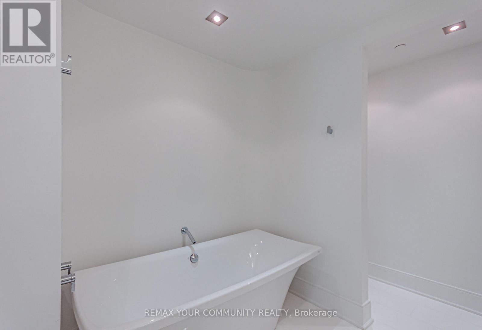902 - 77 Charles Street W, Toronto, Ontario  M5S 2X1 - Photo 34 - C13757124