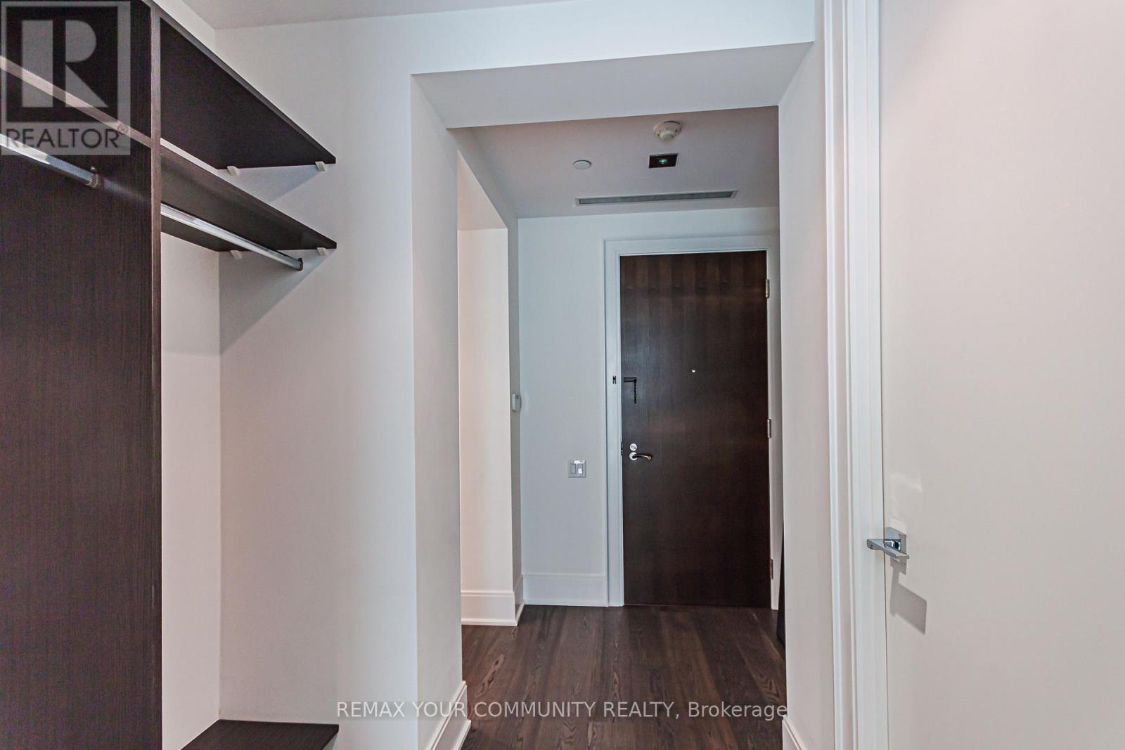 902 - 77 Charles Street W, Toronto, Ontario  M5S 2X1 - Photo 5 - C13757124