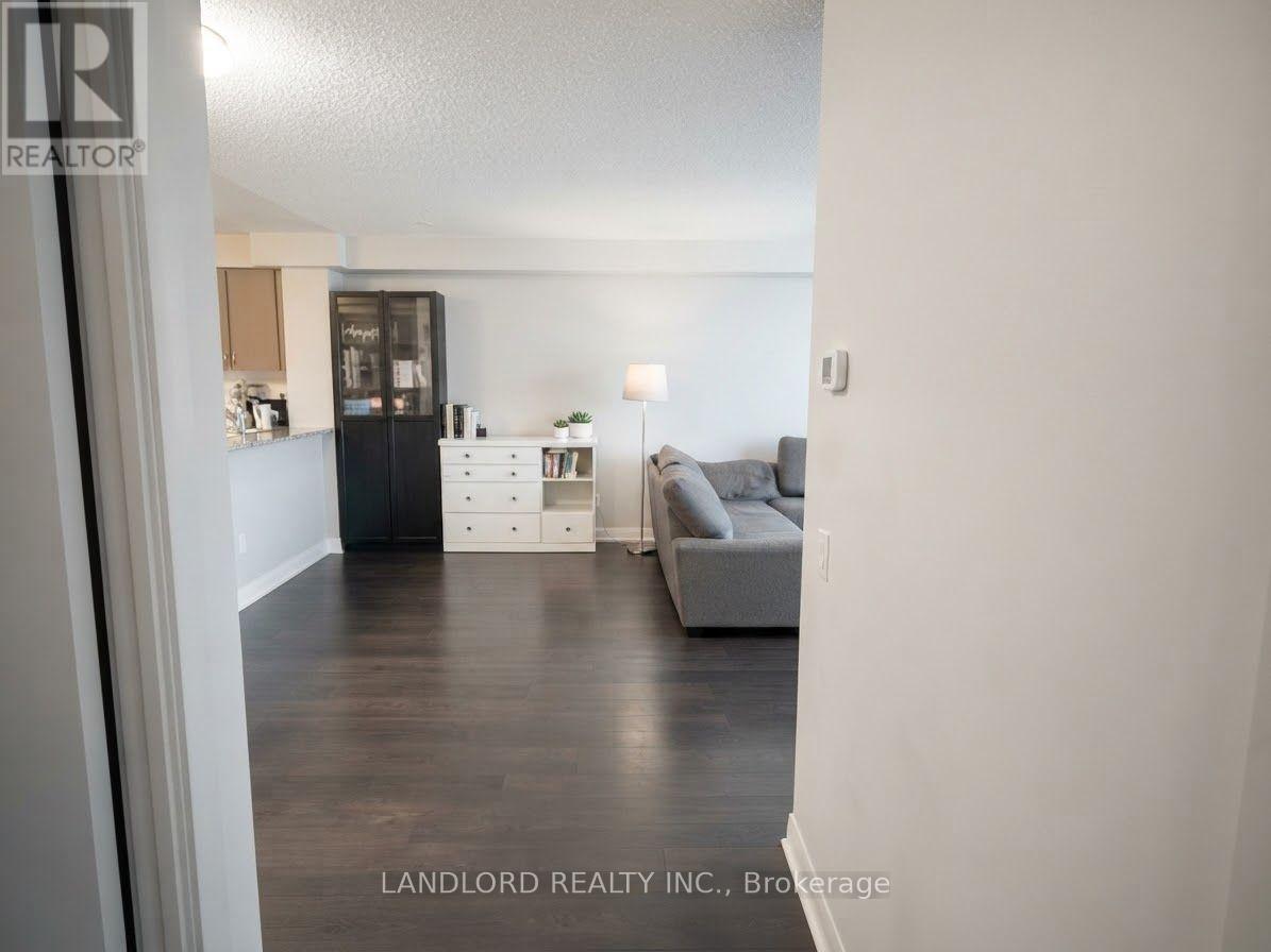 304 - 525 Wilson Avenue, Toronto, Ontario  M3H 0A7 - Photo 11 - C13757136