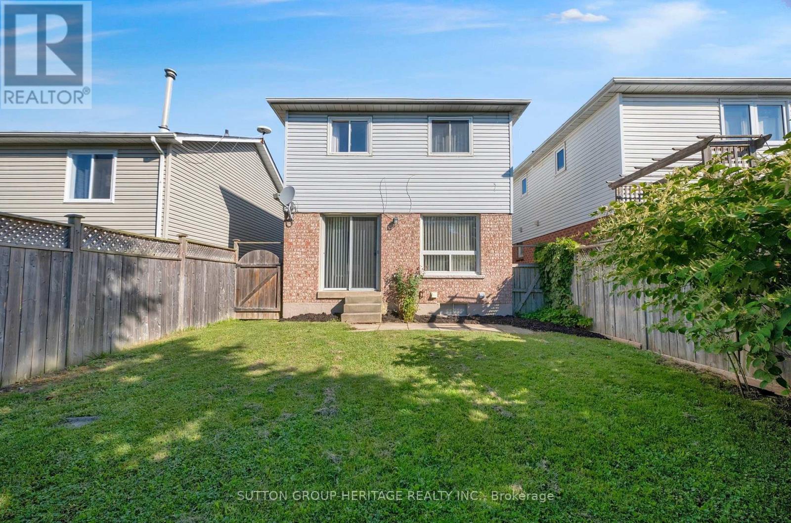5 Fenwick Avenue, Clarington, Ontario  L1C 4R6 - Photo 36 - E13757102