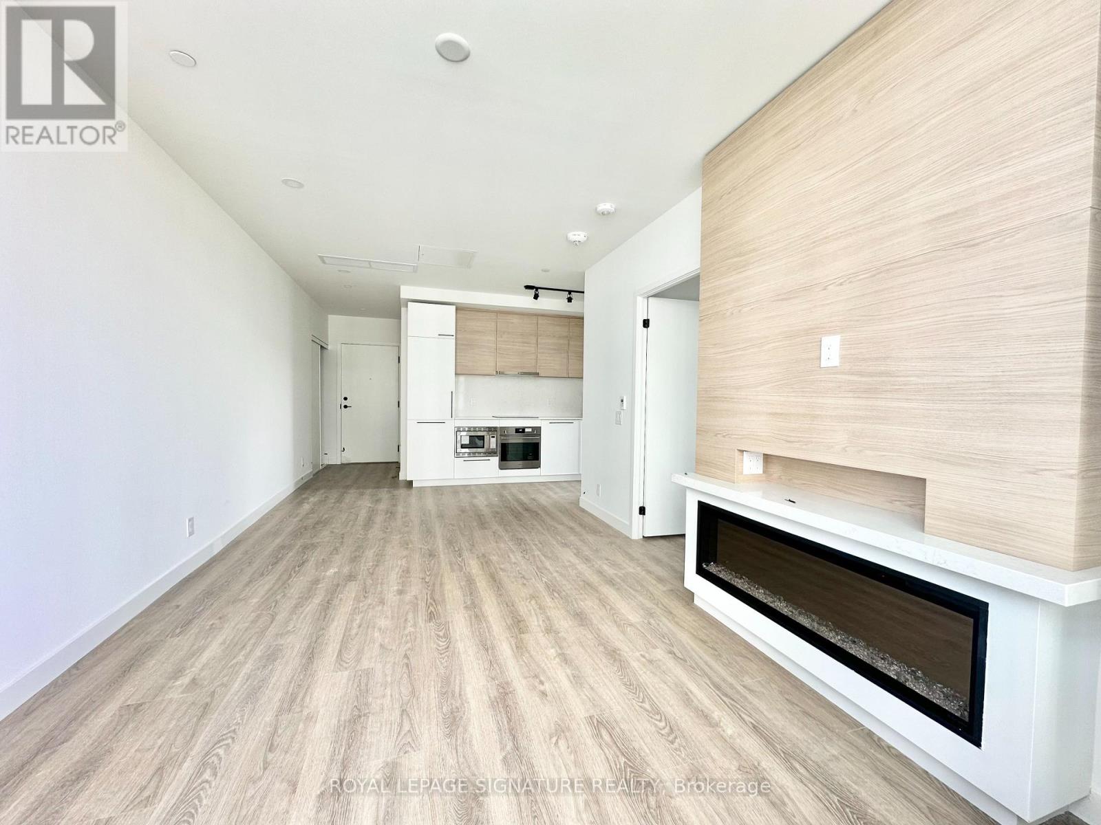 804 - 1050 Eastern Avenue, Toronto, Ontario  M4L 0B7 - Photo 3 - E13757110