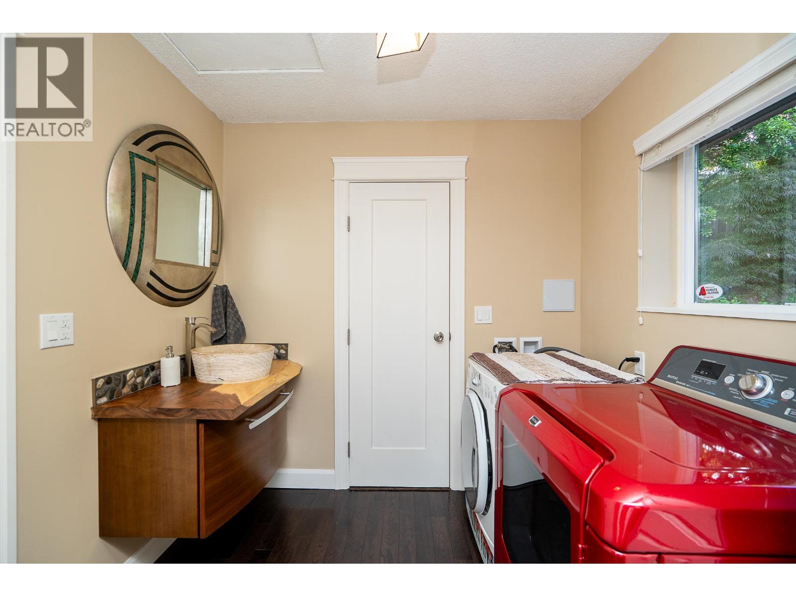 1135 Vanier Avenue, Coquitlam, British Columbia  V3K 2S9 - Photo 16 - R3162562