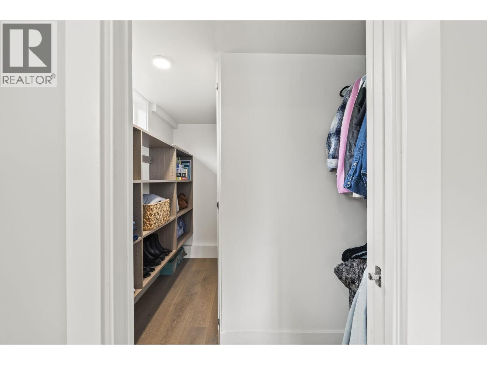 2 233 W 5th Street, North Vancouver, British Columbia  V7M 1J9 - Photo 18 - R3162565