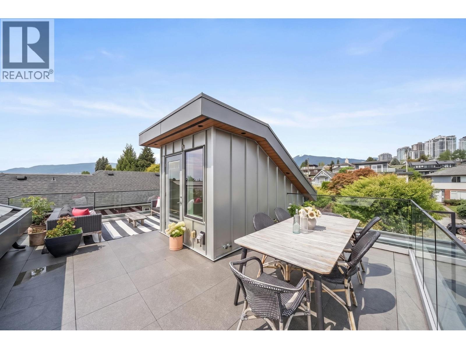 2 233 W 5th Street, North Vancouver, British Columbia  V7M 1J9 - Photo 26 - R3162565
