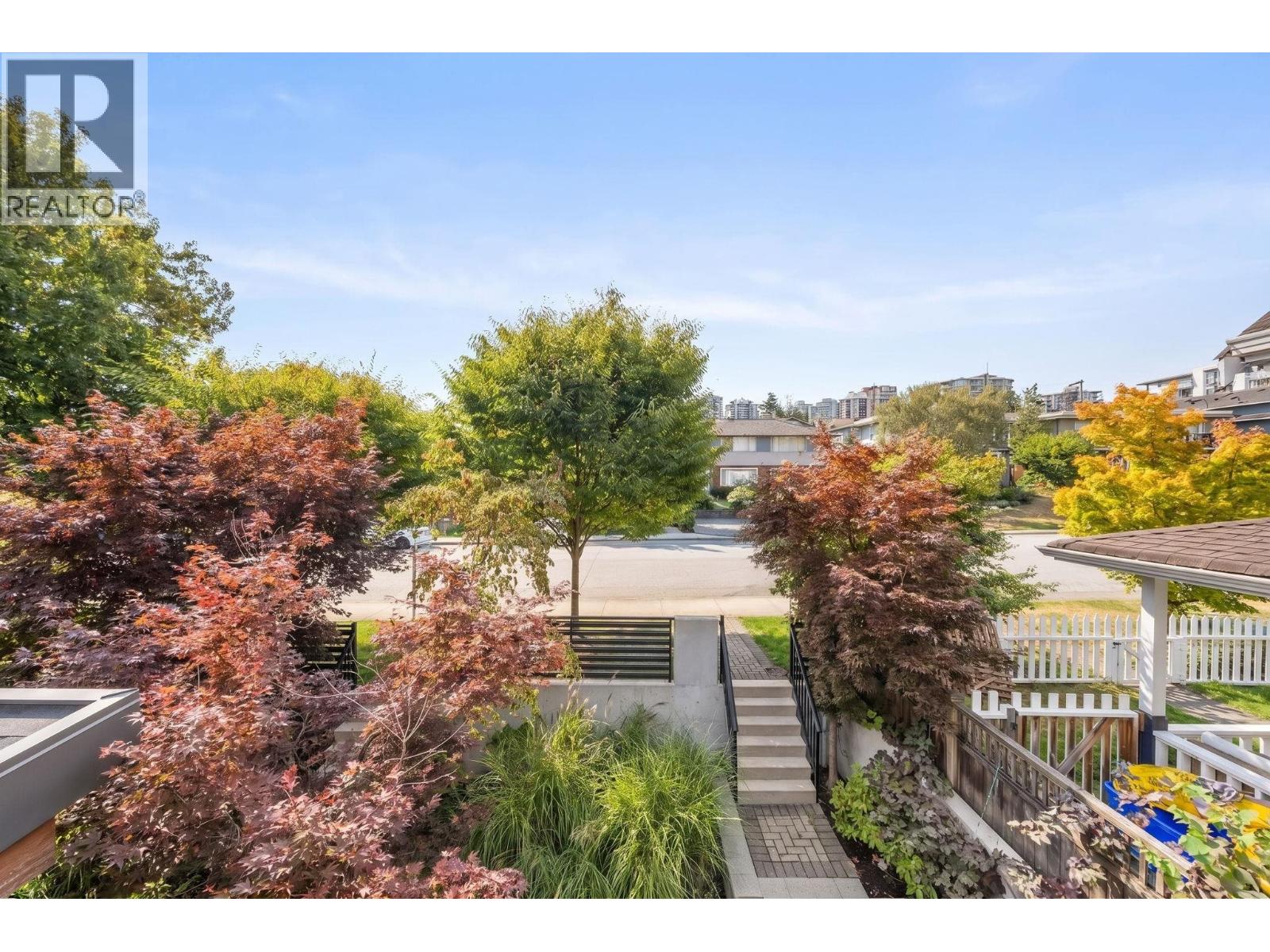 2 233 W 5th Street, North Vancouver, British Columbia  V7M 1J9 - Photo 31 - R3162565