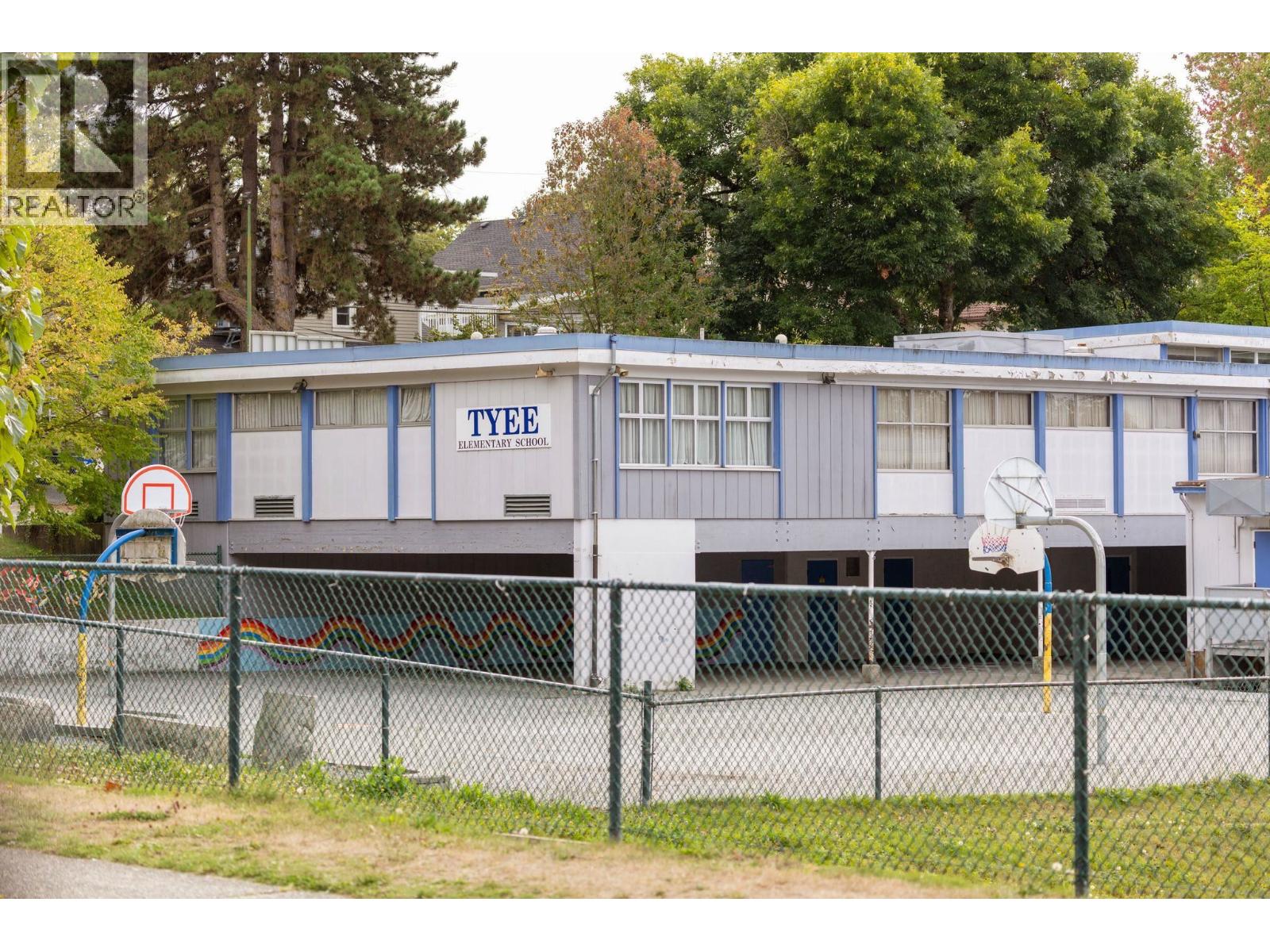 3882 Welwyn Street, Vancouver, British Columbia  V5N 3Y9 - Photo 38 - R3162573