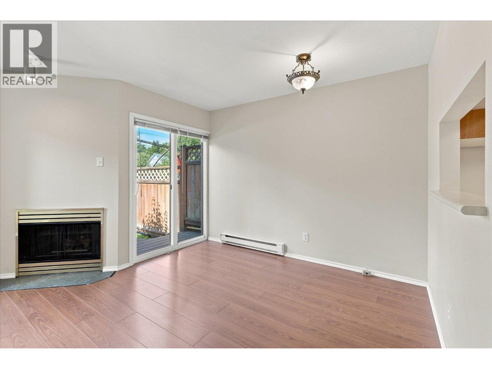 7 40200 Government Road, Squamish, British Columbia  V8B 0G6 - Photo 3 - R3162590