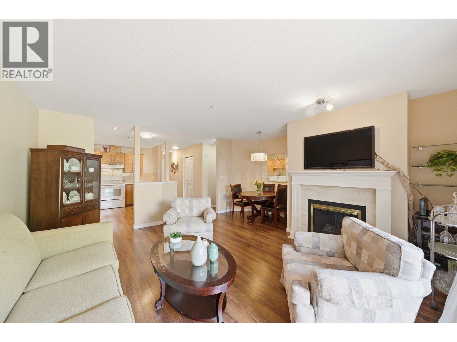 304 48 Richmond Street, New Westminster, British Columbia  V3L 5P4 - Photo 5 - R3162603