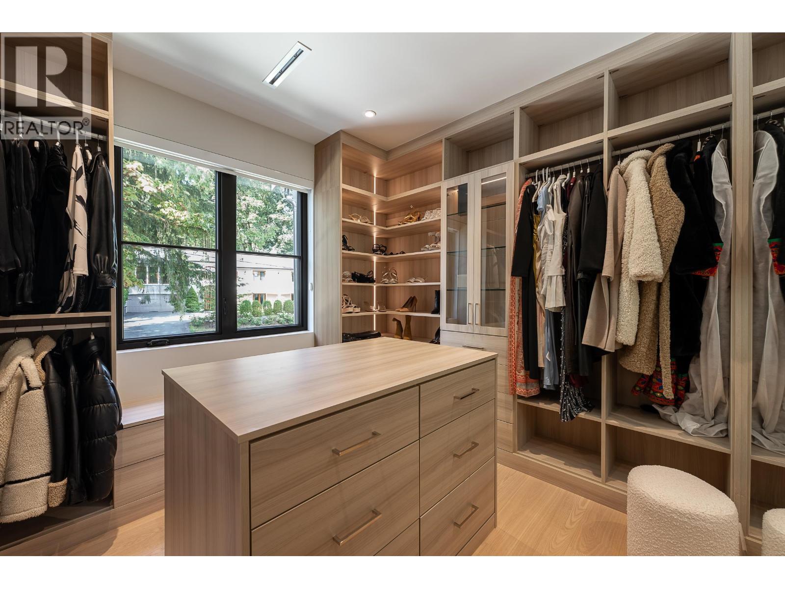 2976 Lazy A Street, Coquitlam, British Columbia  V3C 3N7 - Photo 29 - R3162564