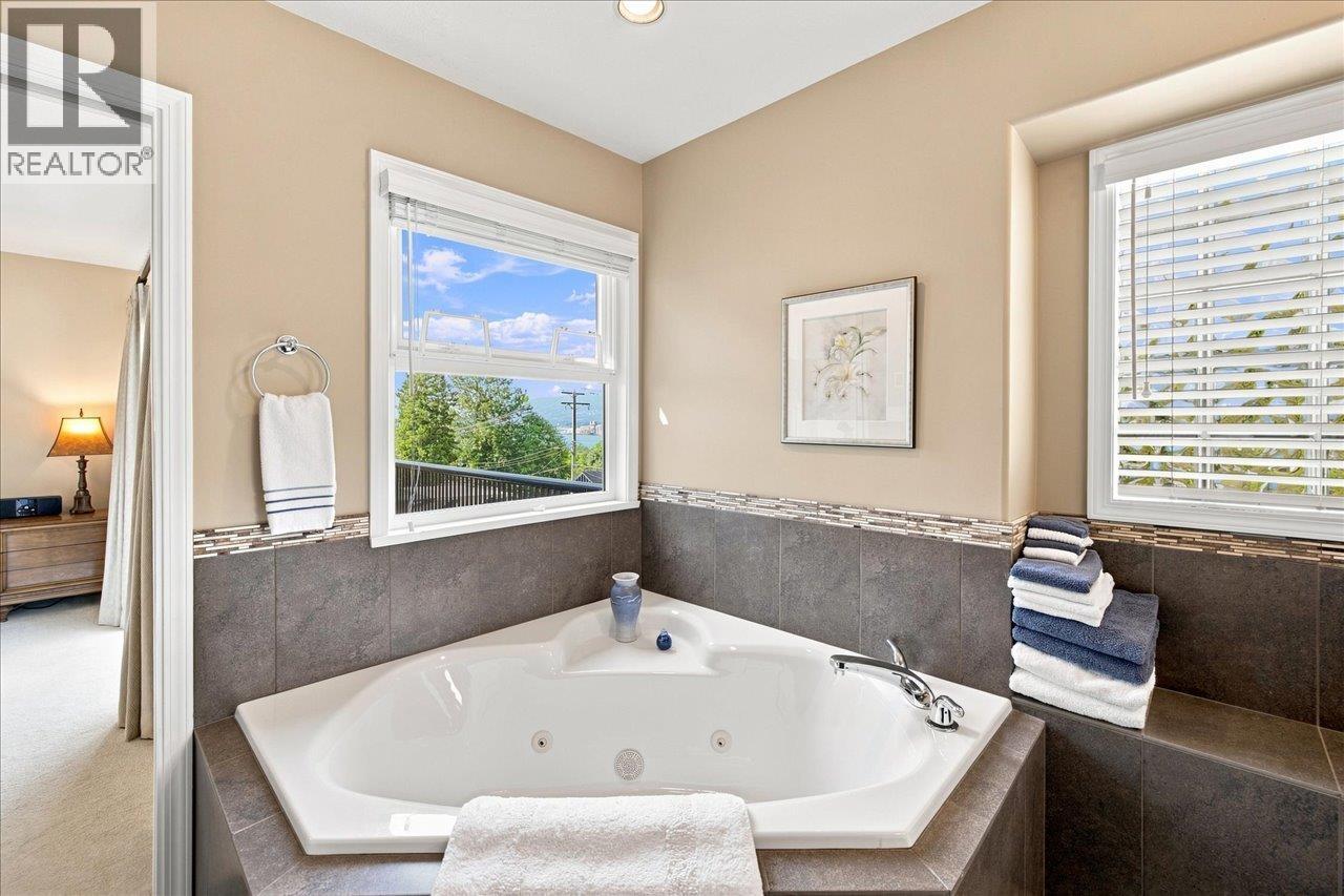 3493 Oxford Street, Vancouver, British Columbia  V5K 1N8 - Photo 26 - R3162581