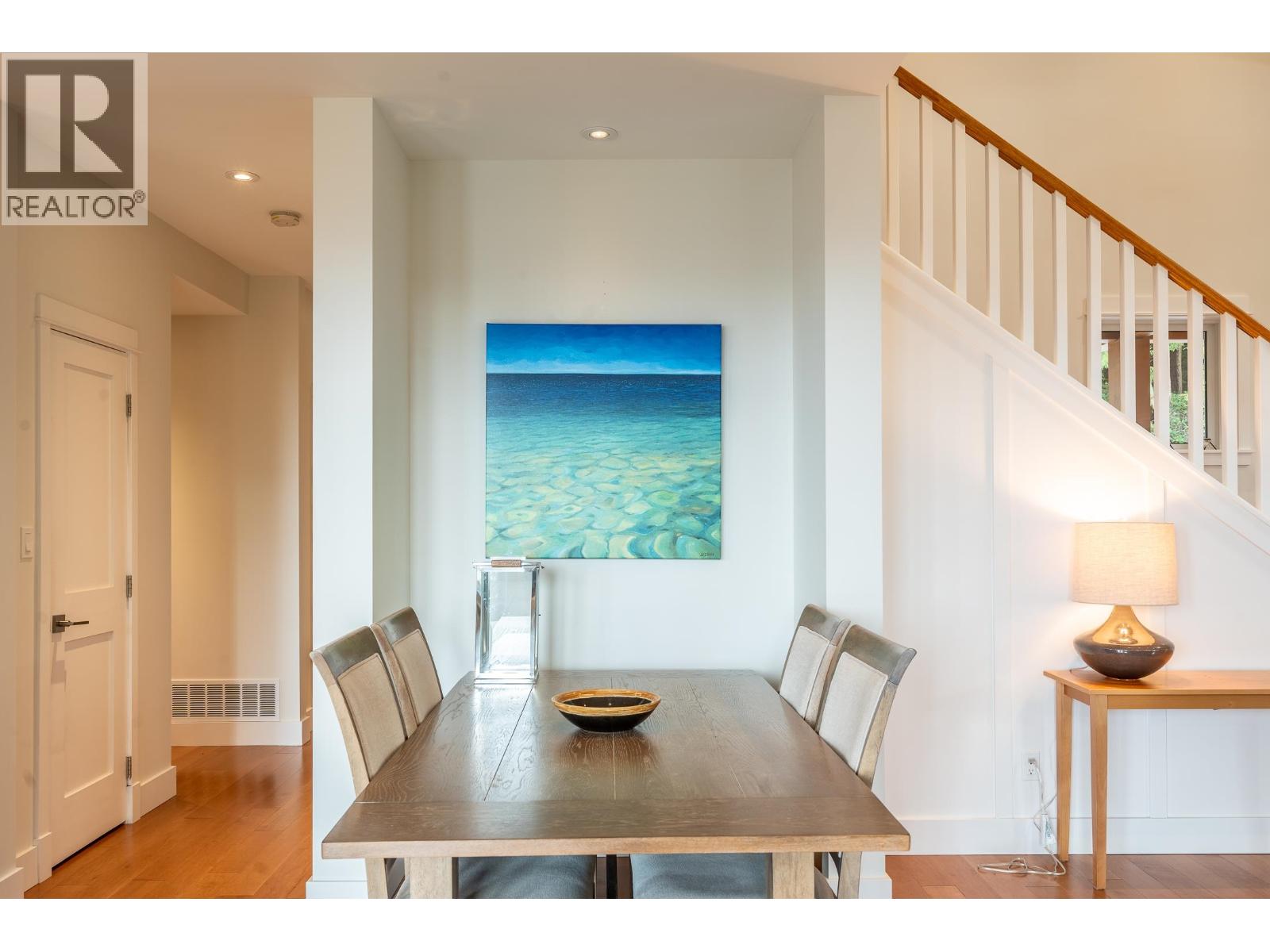 153 Swallow Road, Gibsons, British Columbia  V0N 1V3 - Photo 10 - R3162593