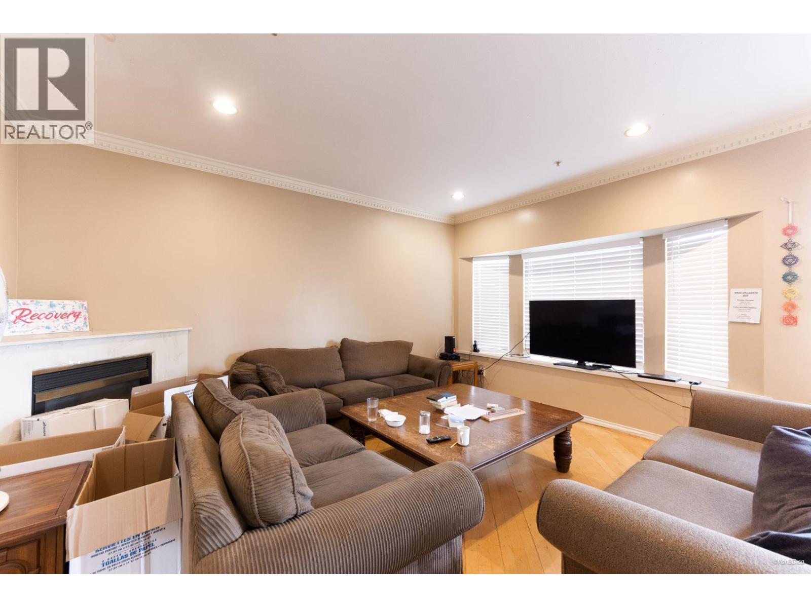 3207 Vimy Crescent, Vancouver, British Columbia  V5M 4B5 - Photo 13 - R3162609