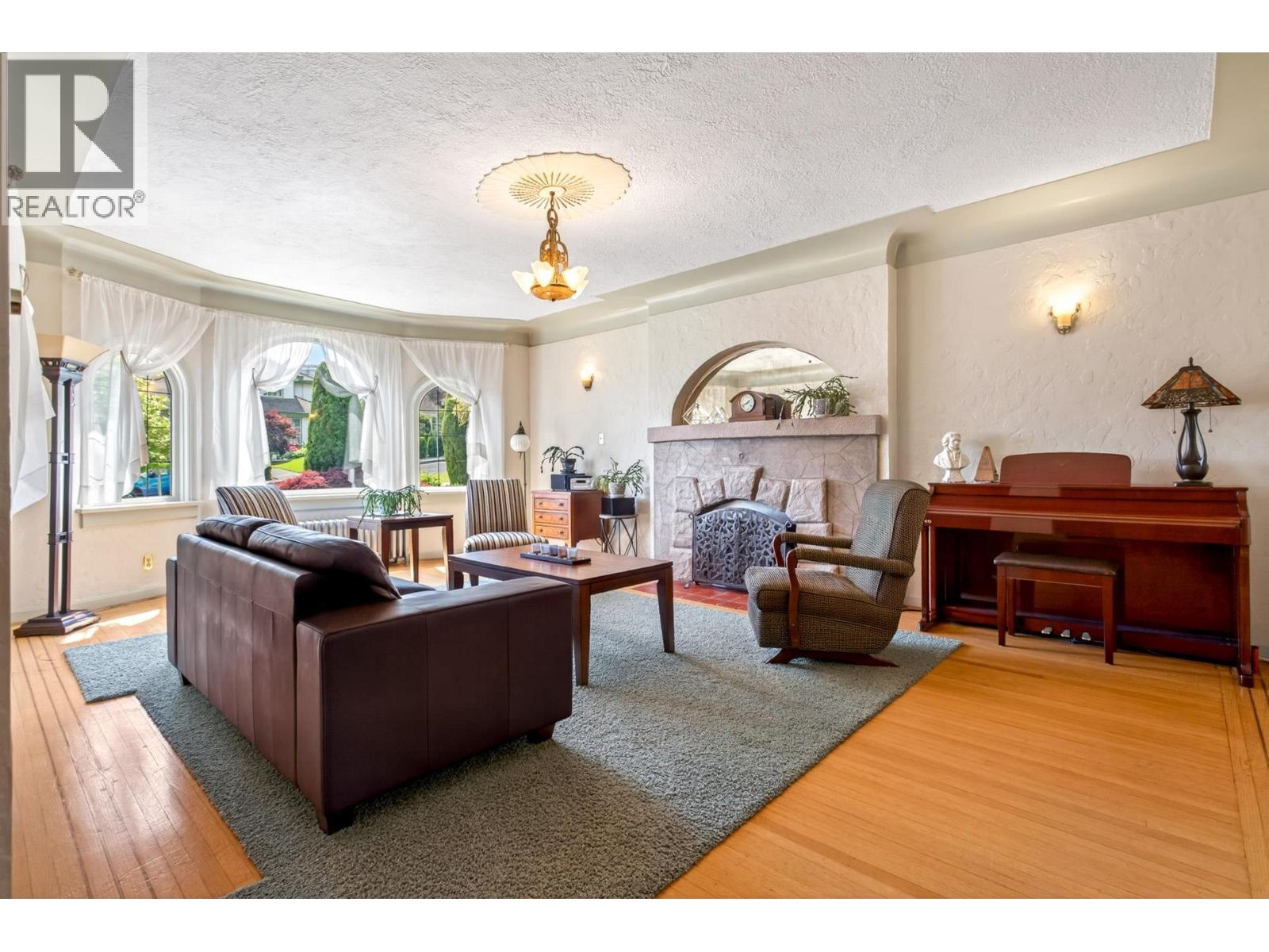 355 Cumberland Street, New Westminster, British Columbia  V3L 3G4 - Photo 10 - R3162621