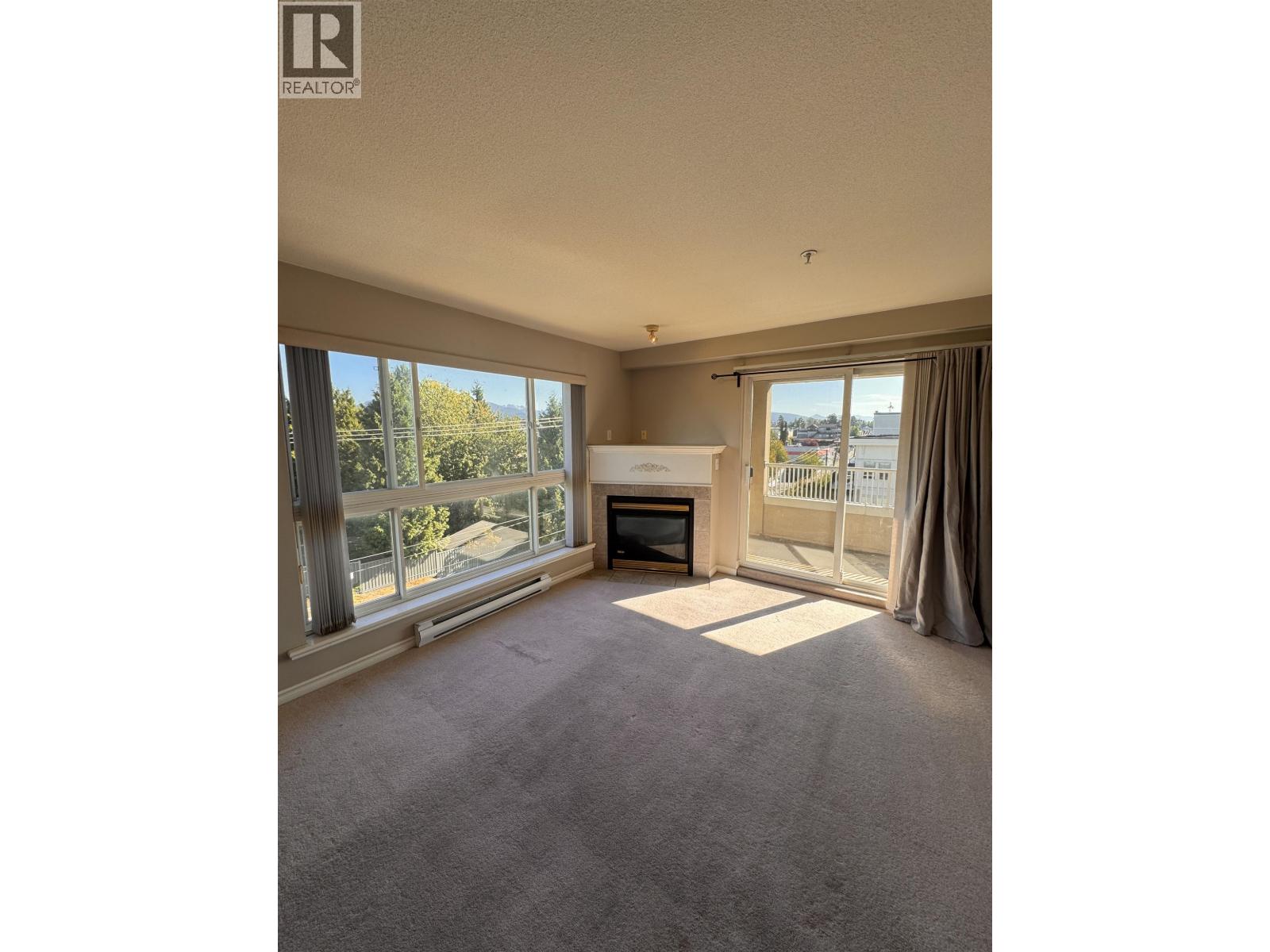 510 22230 NORTH AVENUE