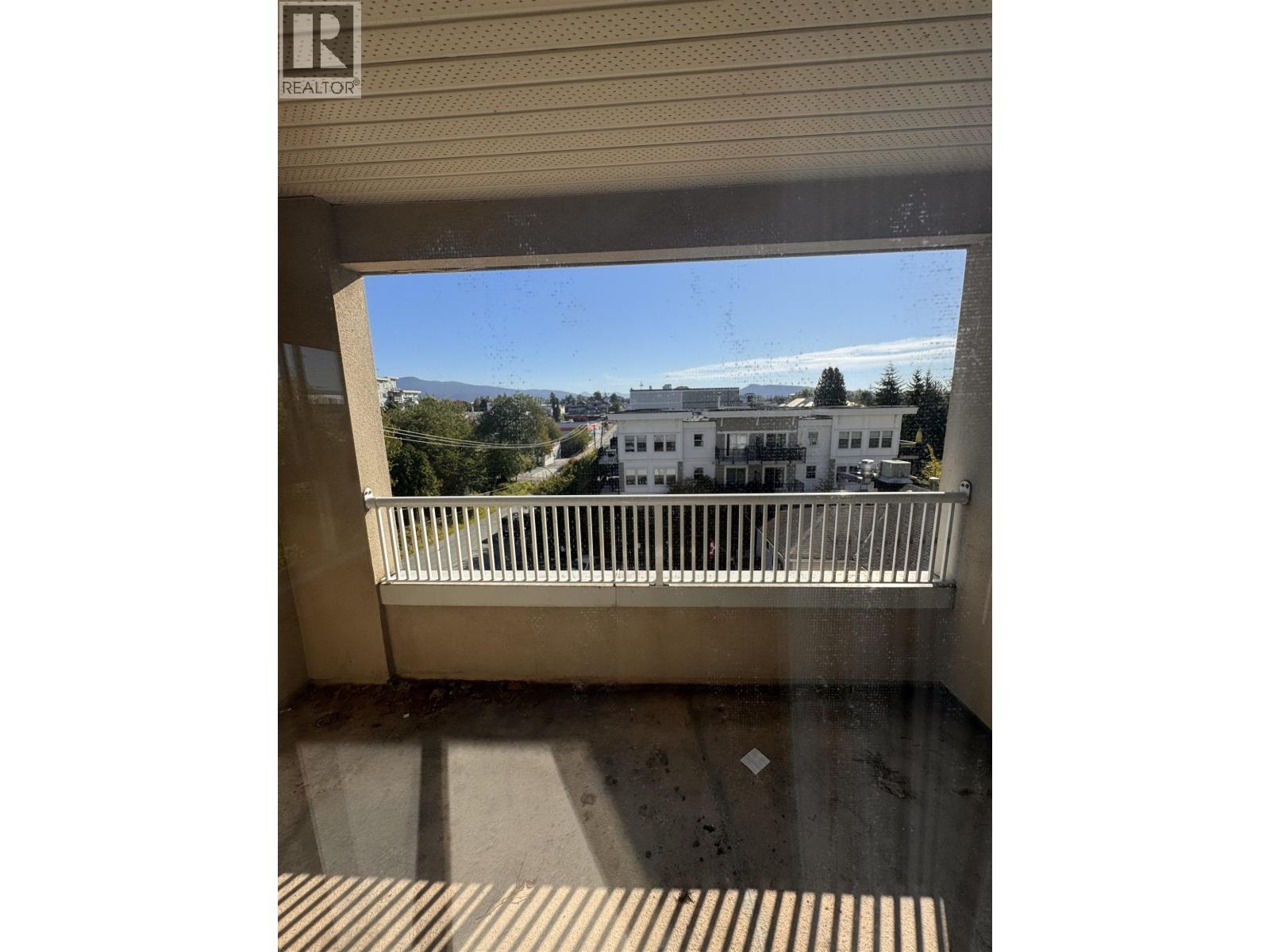 510 22230 NORTH AVENUE