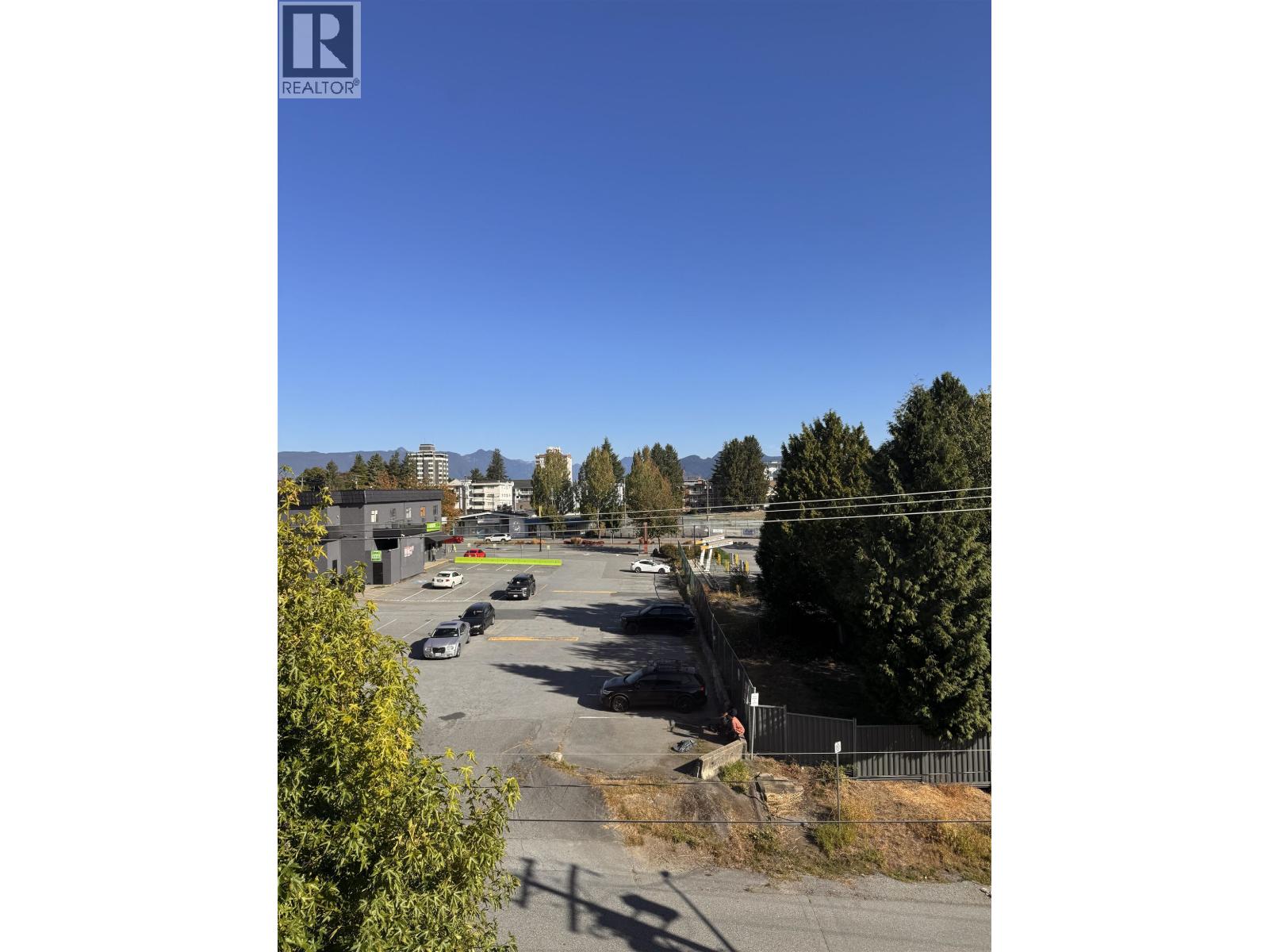 510 22230 NORTH AVENUE