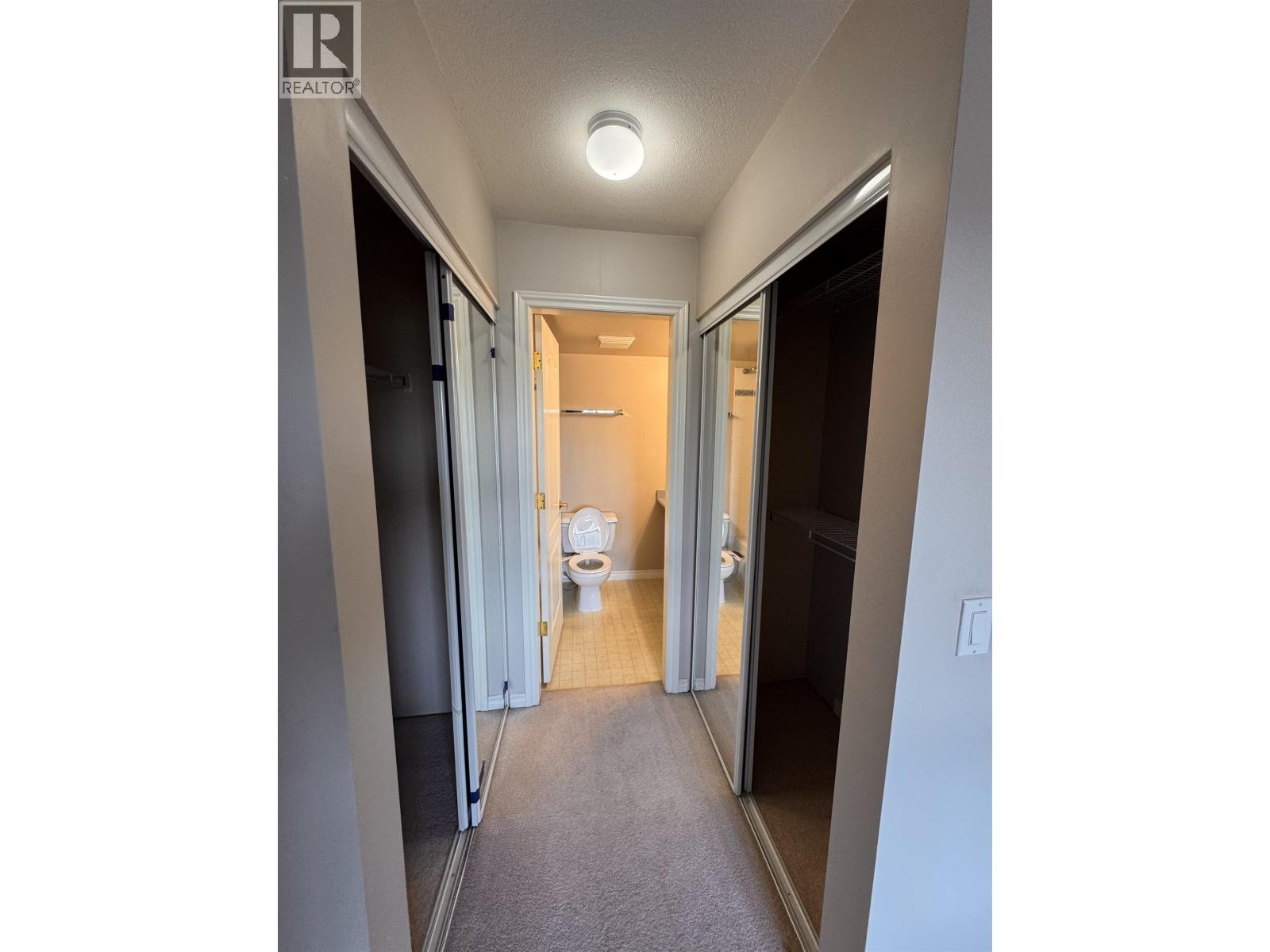 510 22230 NORTH AVENUE
