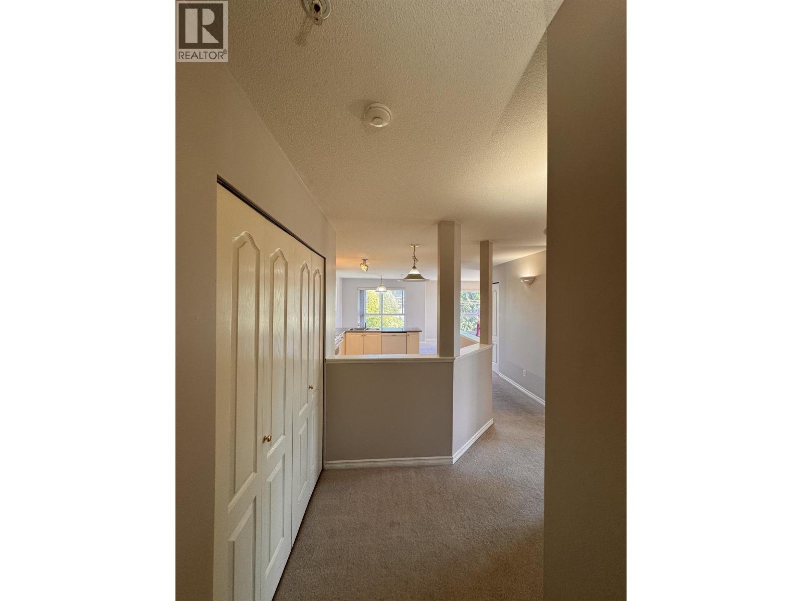 510 22230 NORTH AVENUE