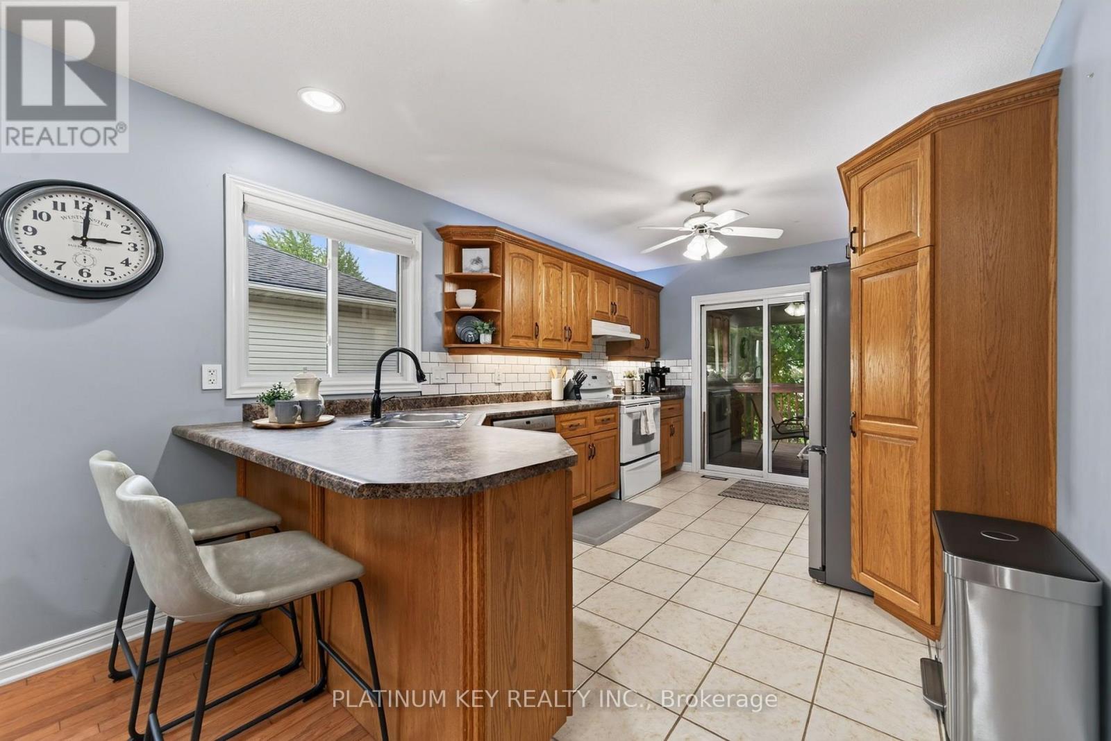22 Ridge Street, Strathroy-Caradoc, Ontario  N7G 4J9 - Photo 9 - X13751978