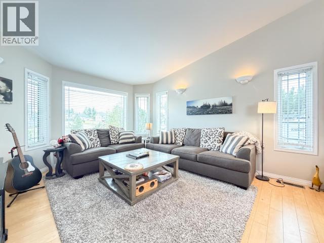 71 Topaz Crescent, Whitehorse, Yukon Y1A 6B3 - Photo 26 - 17679