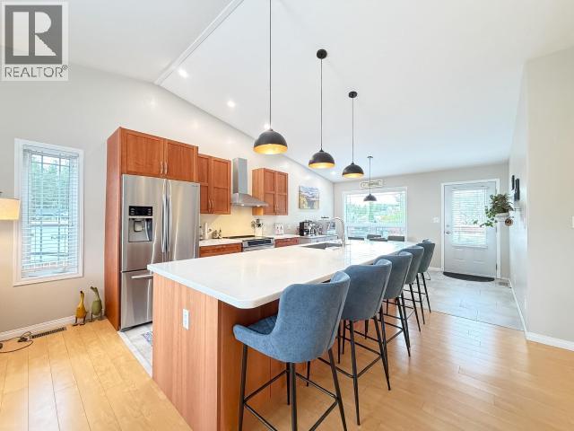 71 Topaz Crescent, Whitehorse, Yukon Y1A 6B3 - Photo 8 - 17679