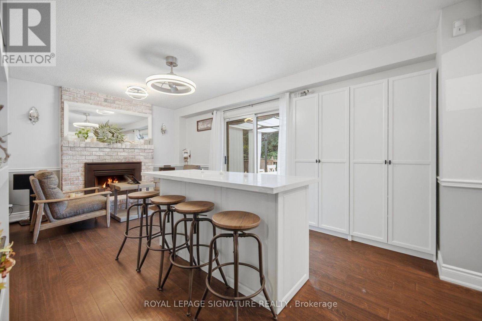 3217 Hazelwood Avenue, Burlington, Ontario  L7M 2V3 - Photo 10 - W13757078