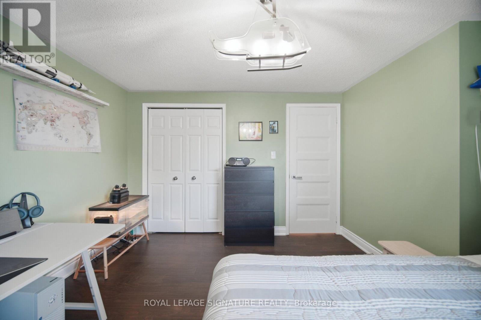3217 Hazelwood Avenue, Burlington, Ontario  L7M 2V3 - Photo 27 - W13757078