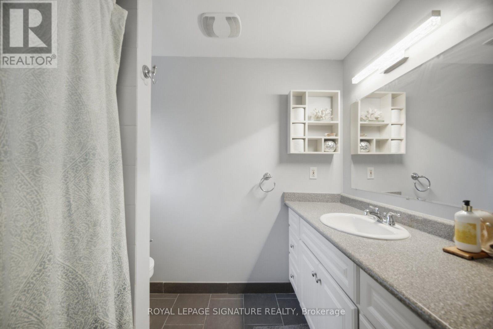 3217 Hazelwood Avenue, Burlington, Ontario  L7M 2V3 - Photo 32 - W13757078
