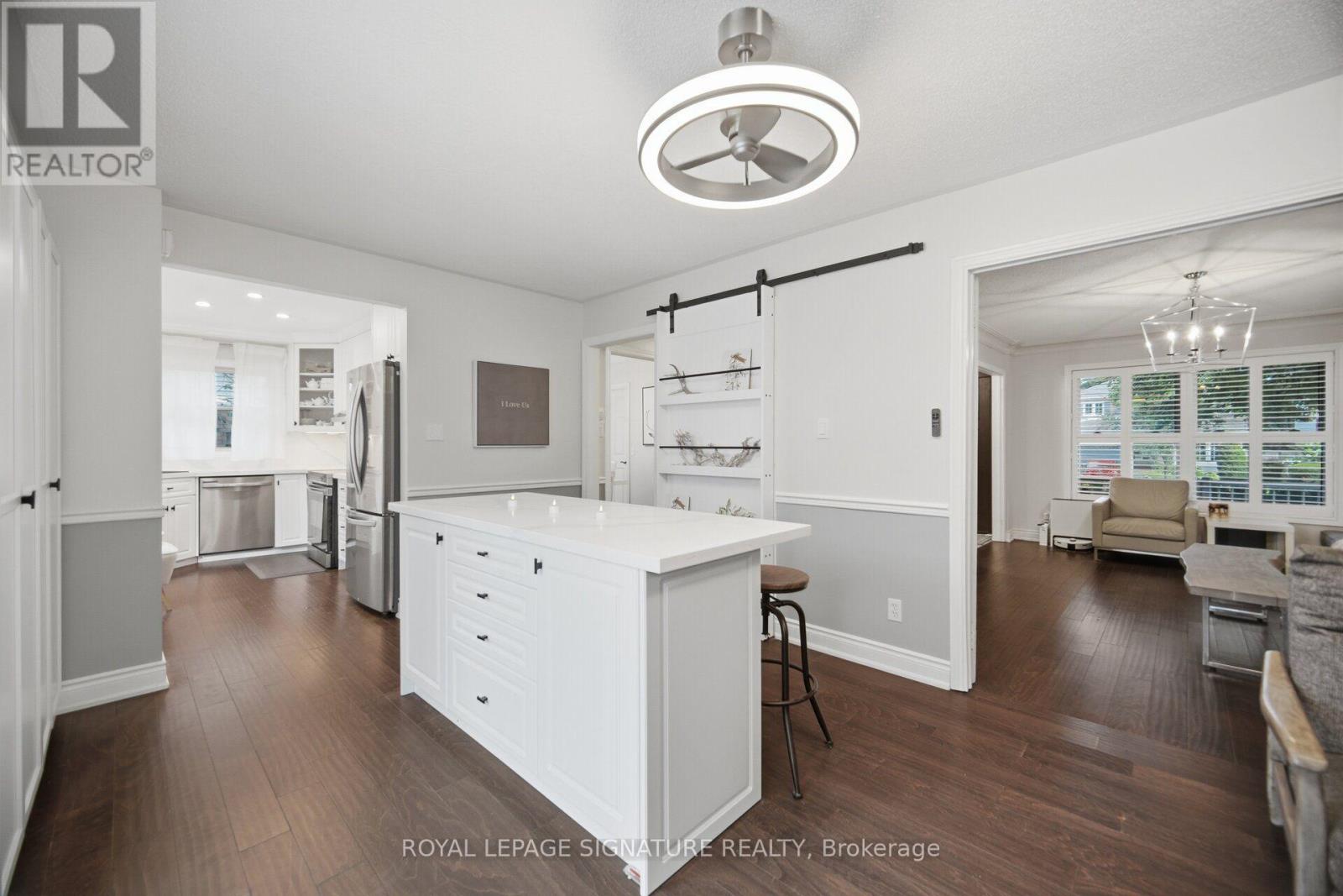 3217 Hazelwood Avenue, Burlington, Ontario  L7M 2V3 - Photo 9 - W13757078